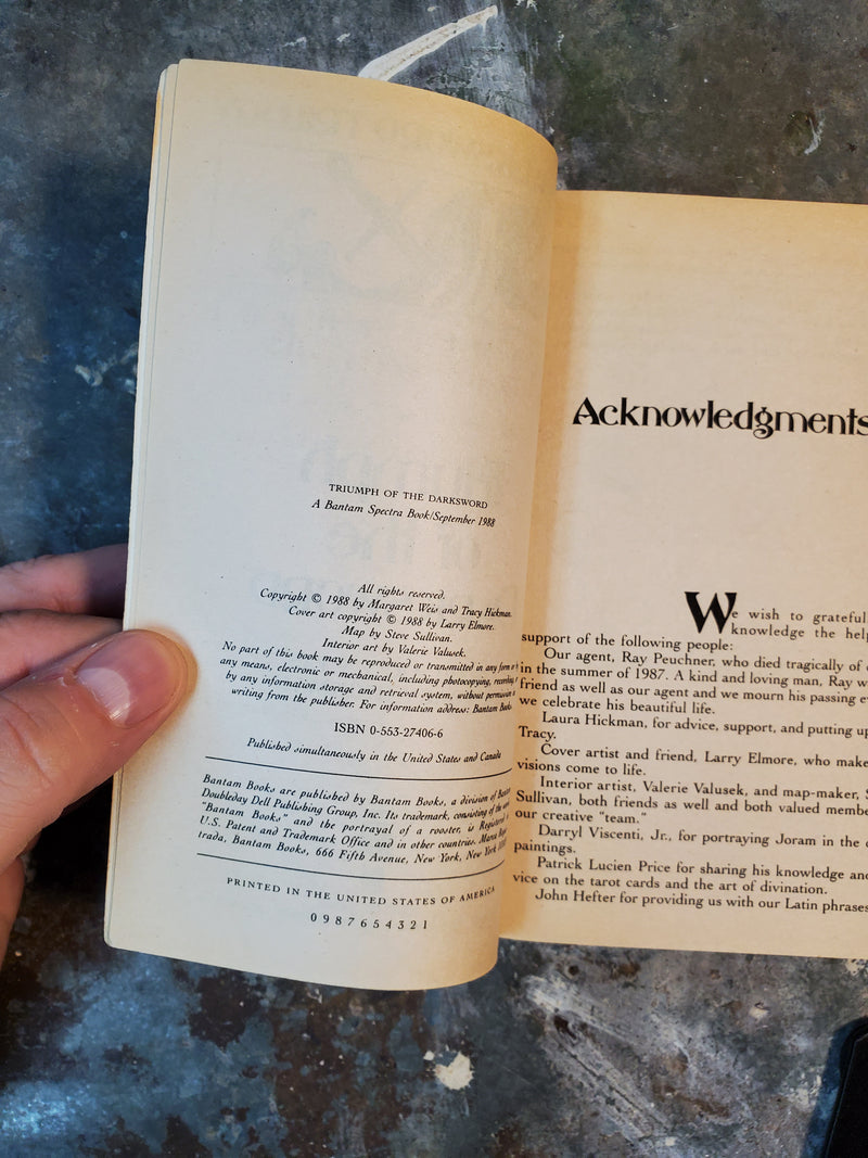 The Darksword Trilogy III: Triumph Of The Darksword - Margaret Weis & Tracy Hickman