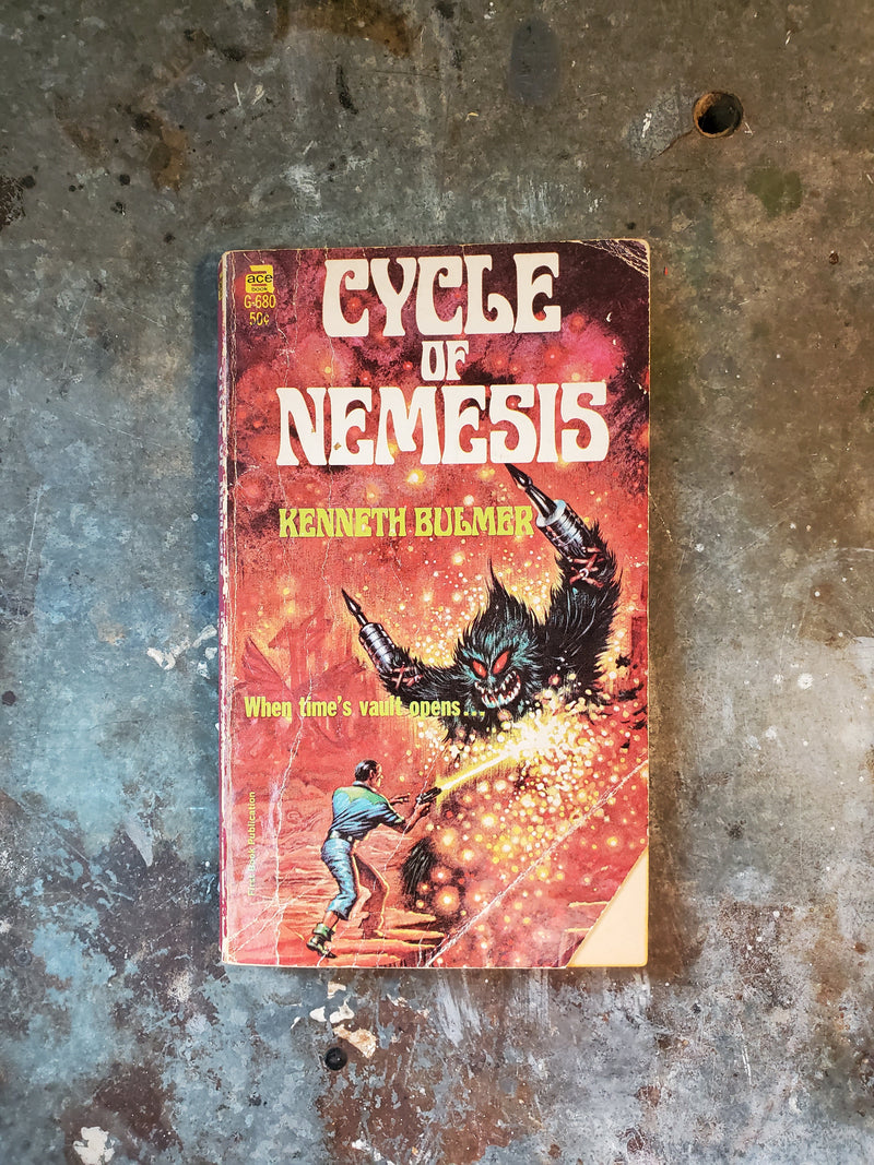 Cycle Of Nemesis - Kenneth Bulmer