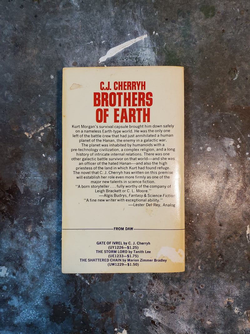 Brothers Of Earth - C. J. Cherryh