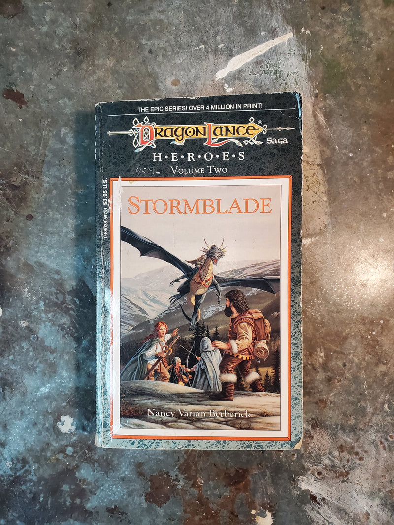 DragonLance Heroes Volume Two: Stormblade - Nancy Varian Berberick