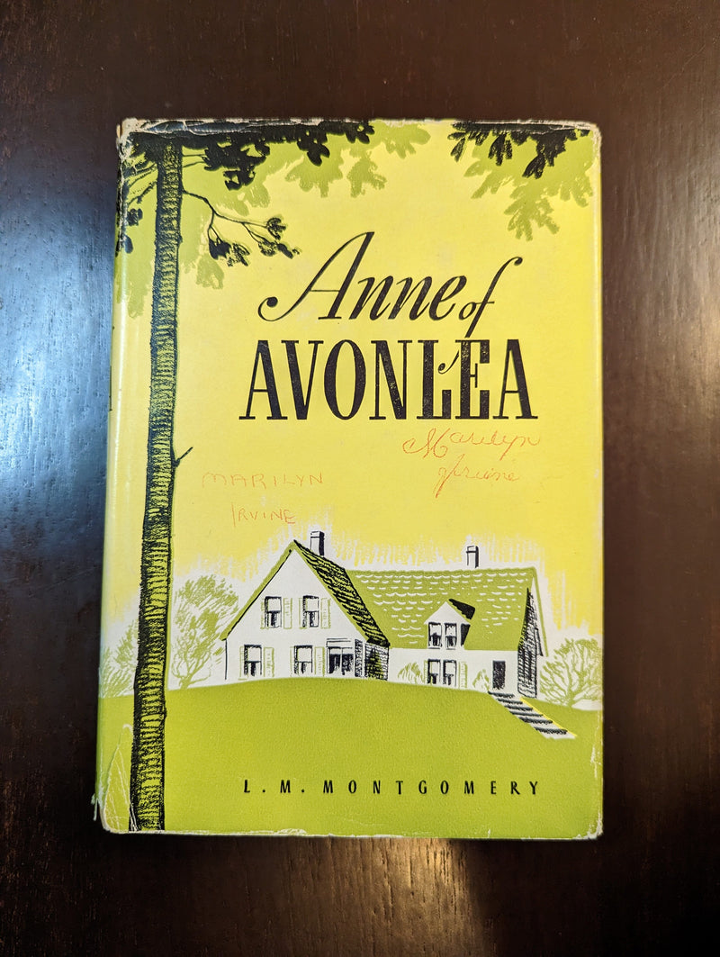 Anne Of Avonlea - Lucy Maud Montgomery